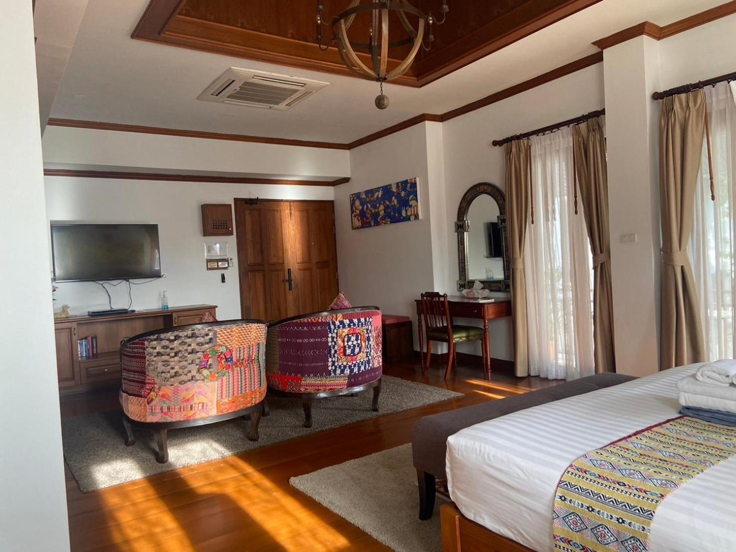 Hotel Baan Huenphen Chiang Mai Zimmer foto