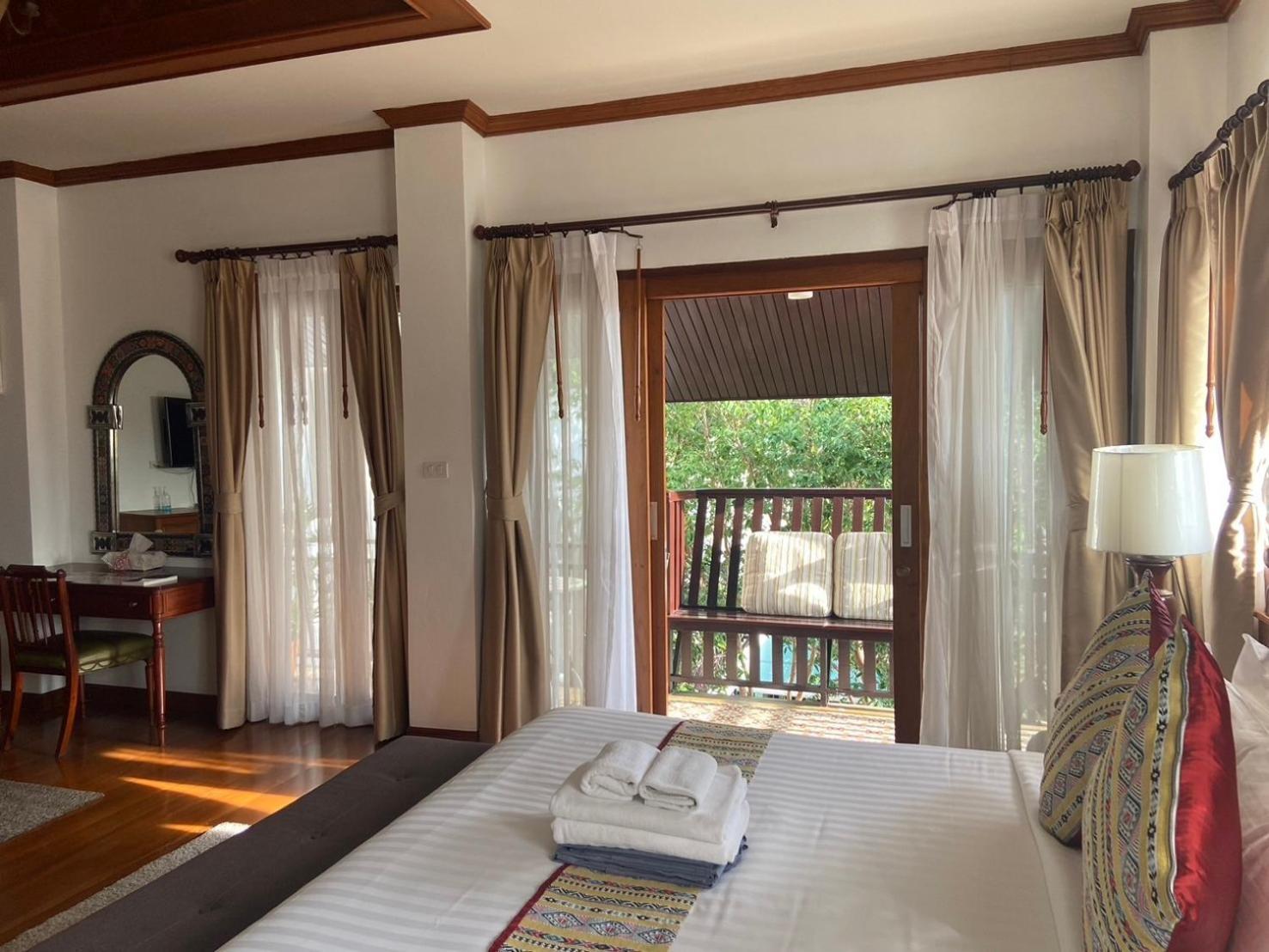 Hotel Baan Huenphen Chiang Mai Zimmer foto