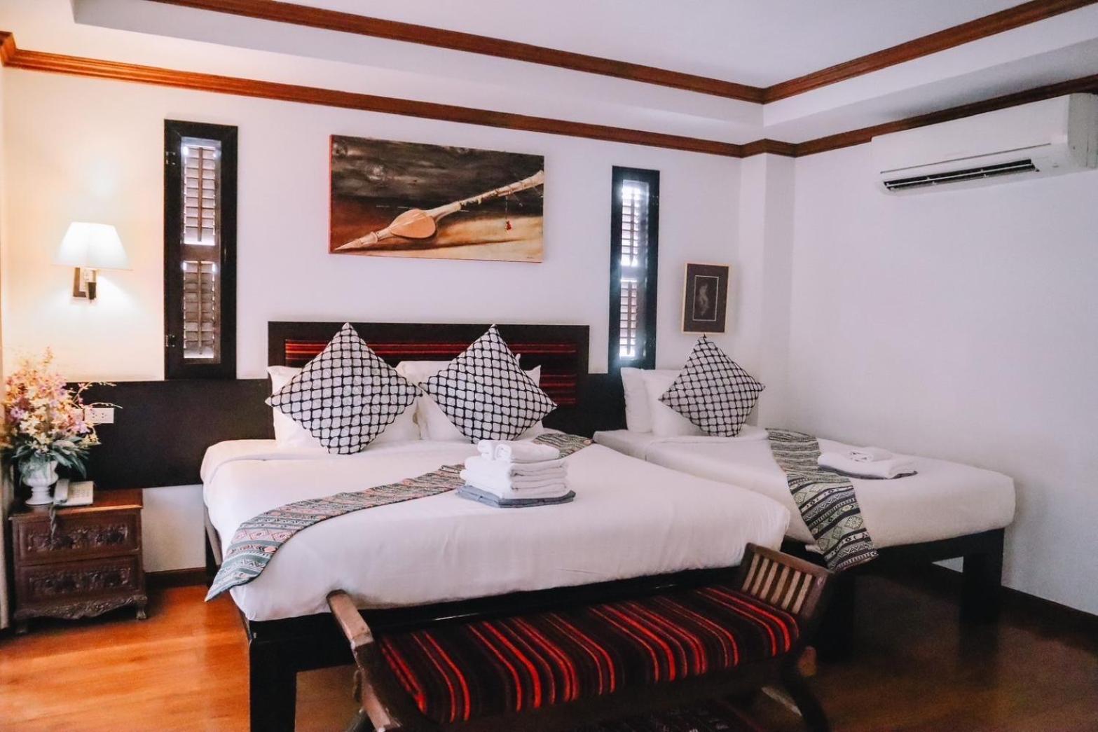 Hotel Baan Huenphen Chiang Mai Zimmer foto